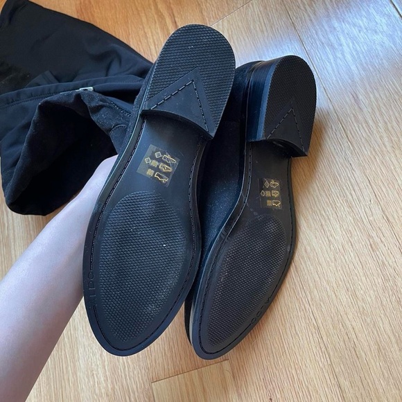 Knee height boots got from Aldo
Size: US 7.5 / UK 5 - Picture 3 of 9